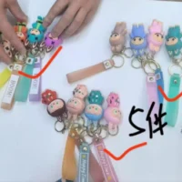 LLAVERO CHICO LABUBU SILICONA 3D C4303